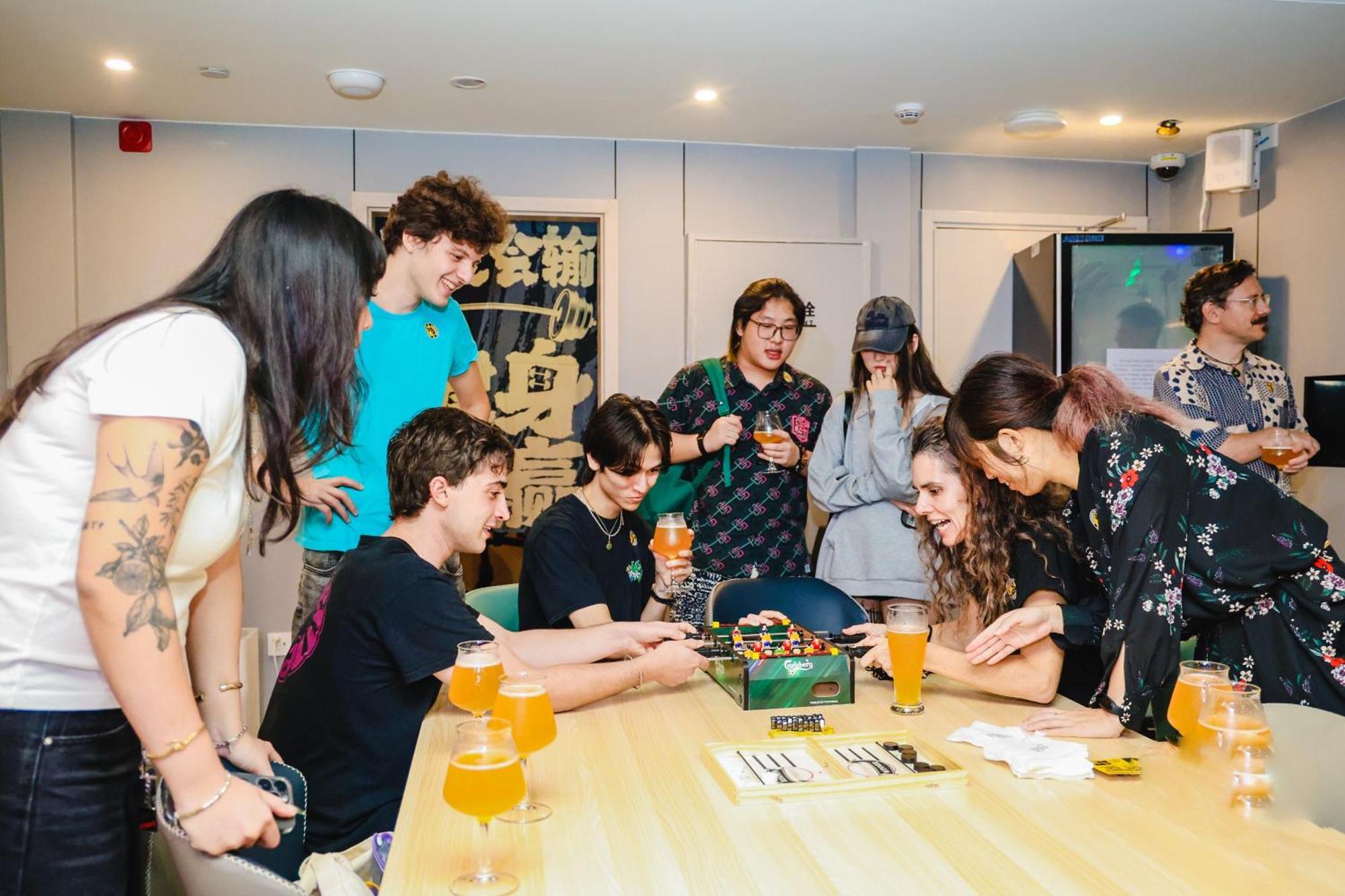 Dayin International Youth -near People's Square & Old Town -social Area -bar -cafe -gym -free Laundry Luggage Storage -24h Front Desk -english Service
