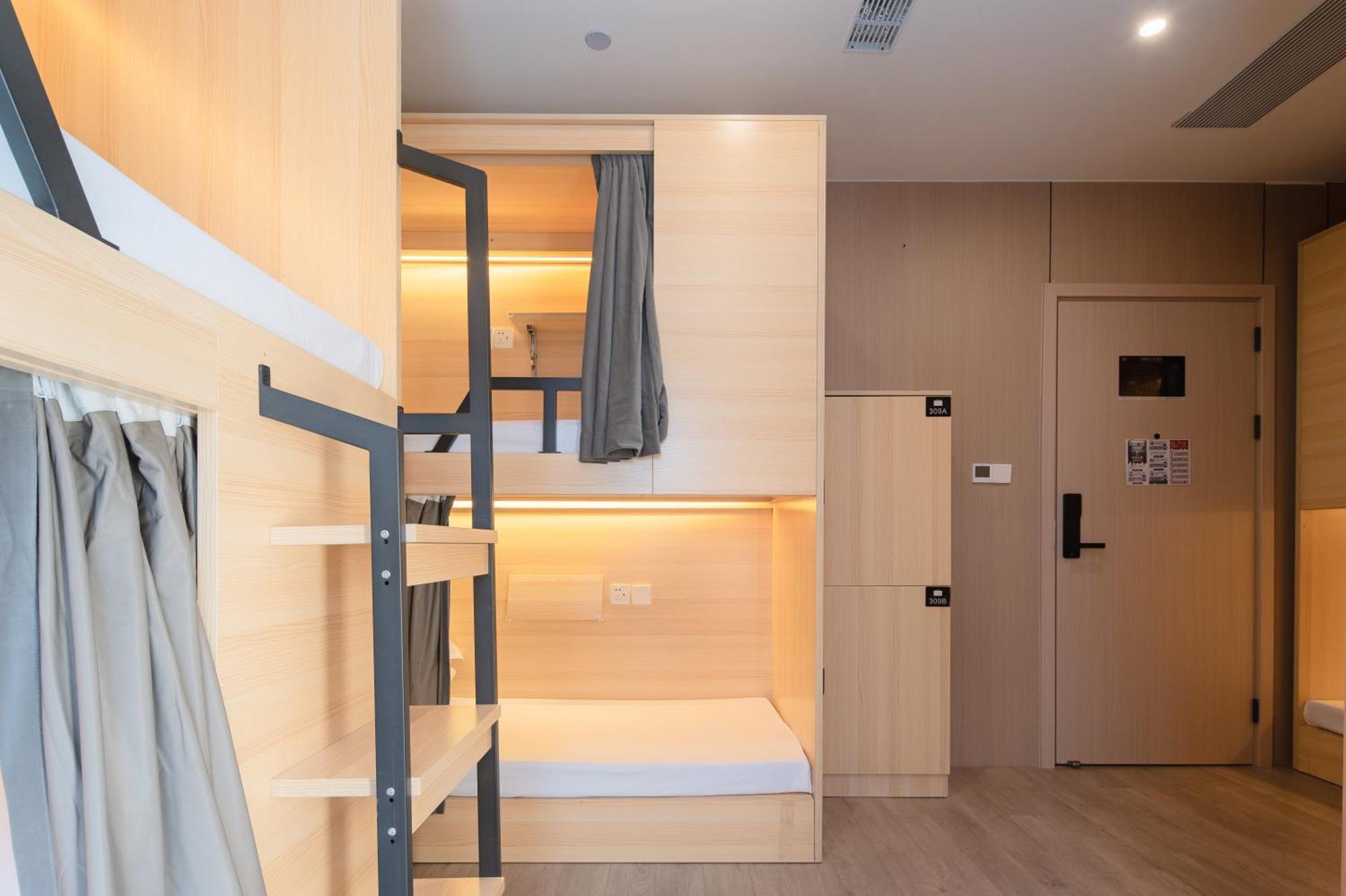 Dayin International Youth -near People's Square & Old Town -social Area -bar -cafe -gym -free Laundry Luggage Storage -24h Front Desk -english Service Nhà trọ *